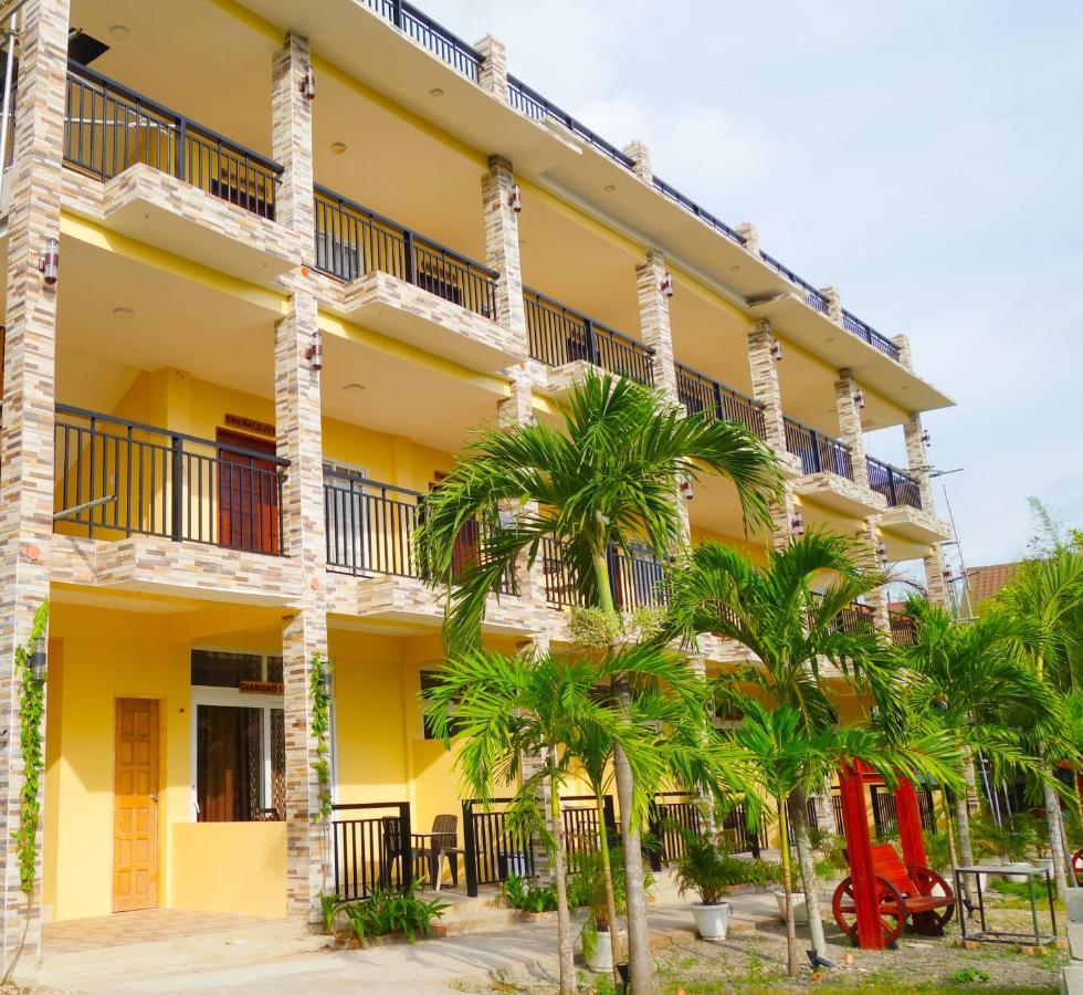 Gem'S Paradise Resort Cebu Exterior photo